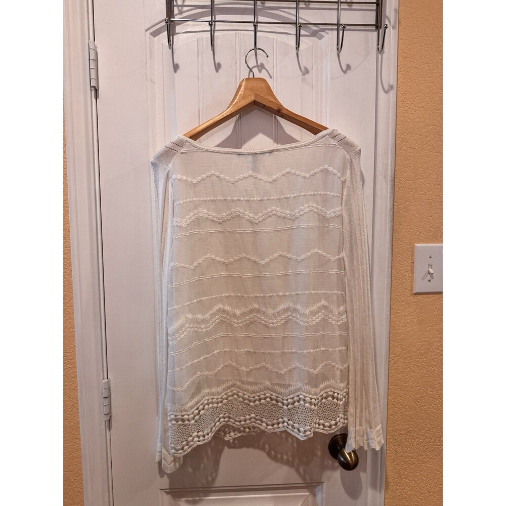 Women’s WHITE HOUSE BLACK MARKET Top MEDIUM ivory Long Sleeve W/Lace Trim - Picture 6 of 16